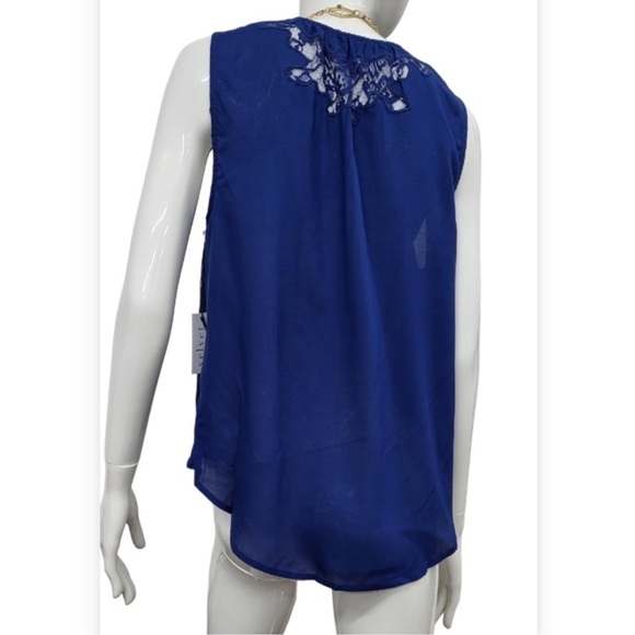 VELVET BY GRAHAM & SPENCER | Rolanda Blouse in Yacht - Picture 4 of 5